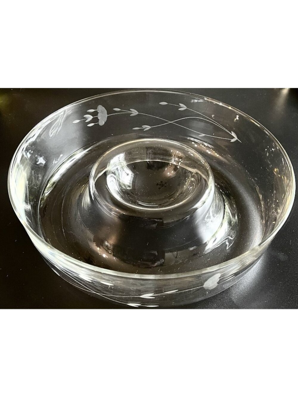 Large Etched Crystal Serving Bowl w Dip Well Veggies Chips Fruit 11.5” Elegant